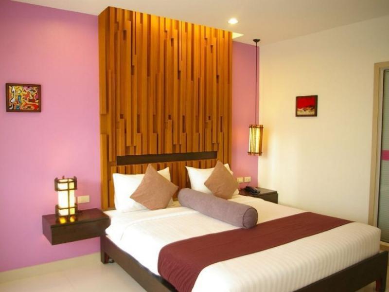 I Dee Hotel Patong Buitenkant foto