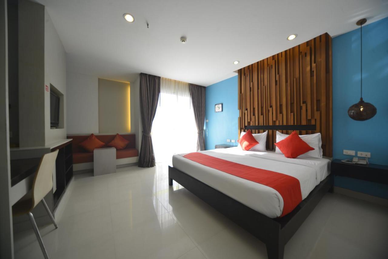 I Dee Hotel Patong Buitenkant foto